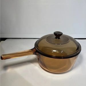 PYREX - Corningwear sauce pan